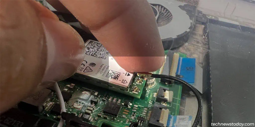 How to Install a Wi-Fi Card 21 connect-m2-wifi-card-antenna-1024x512