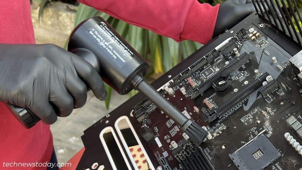 How to Clean Dust From PC 24 deep cleaning motherboard outside pc case