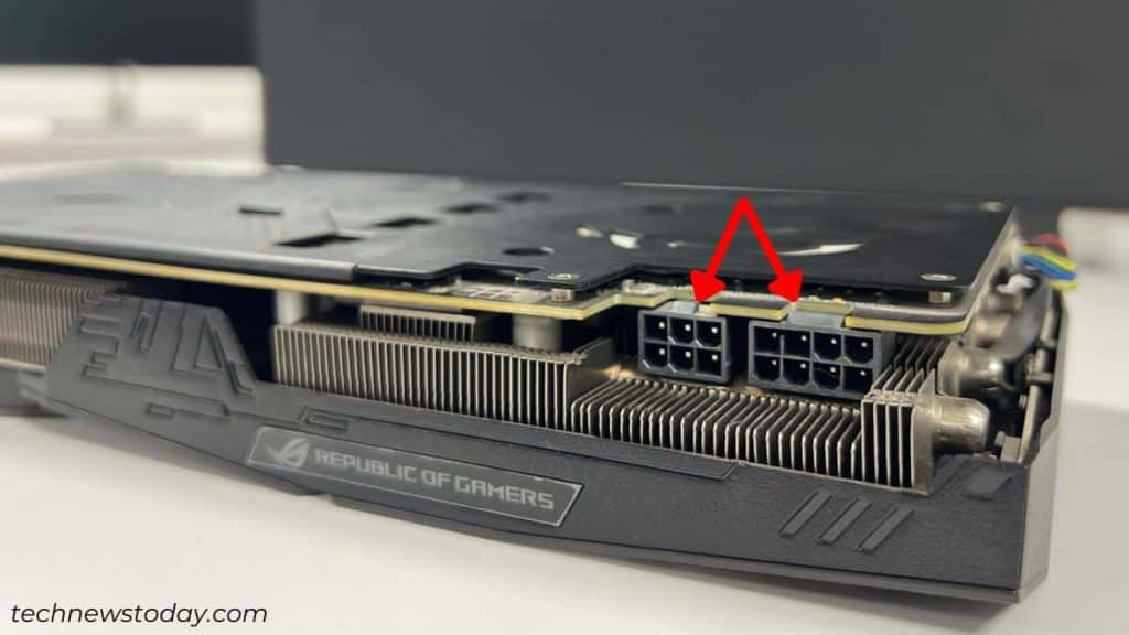 Does Your GPU Keep Crashing? Here's How to Fix It 3 dual graphics card port