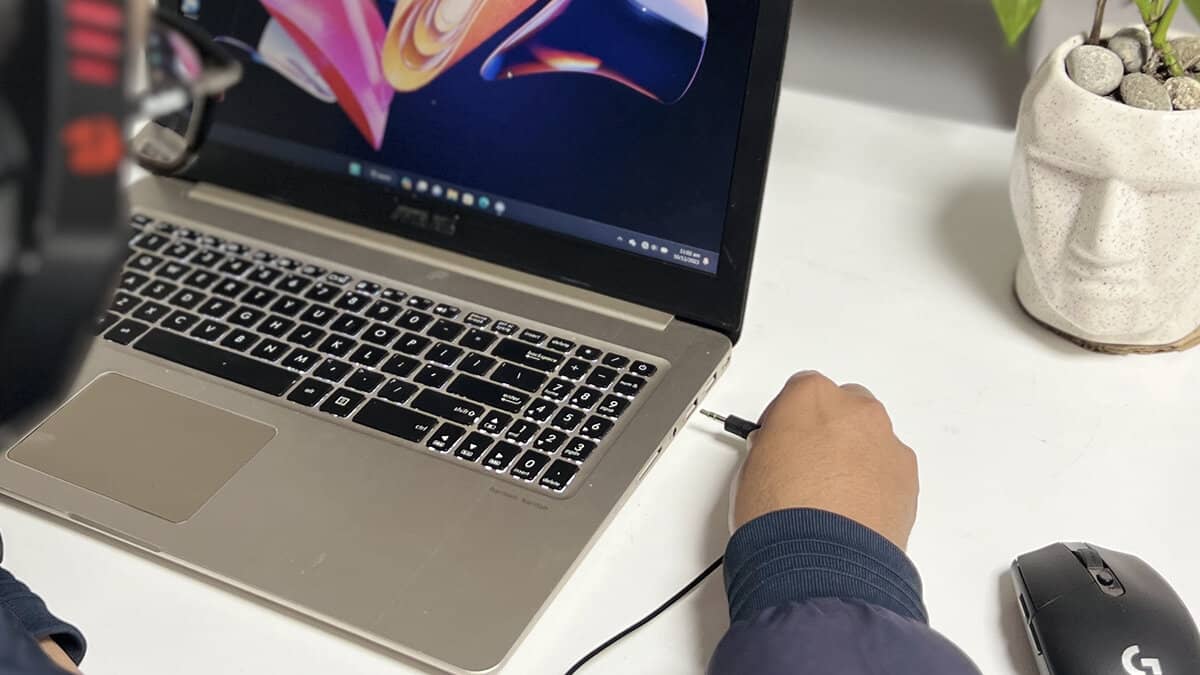 Headphone Jack Not Working On PC? Try these Fixes Tech News Today