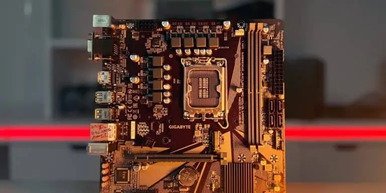 Is Your Motherboard Overheating? 4 Ways to Fix it