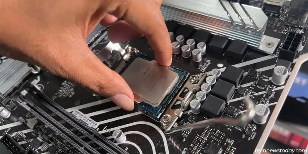 remove-cpu-from-socket-1024x512