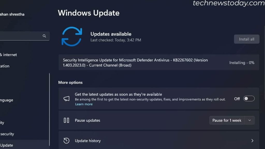check if windows or downloading updates