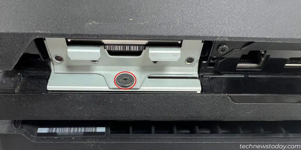 PS4-Pro-Unscrew-HDD-Bay-1024x512